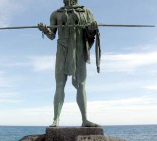 Guanchen Statuen. Anaterve