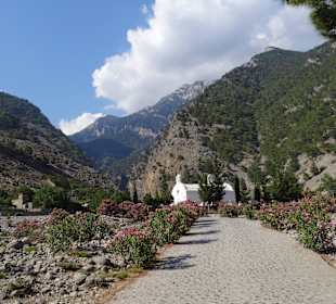 Eingang in die Schlucht von unten