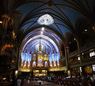 Beleuchtung zum Event AURA