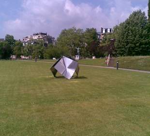 "...die Reste eines Fiat ! "