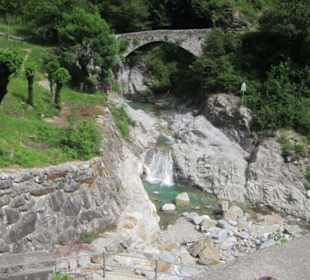 Das wunderschöne Grotto Dangri