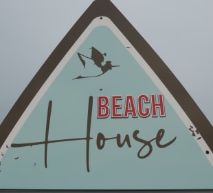 Am Abend beim Beach House am Strand von Döse