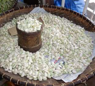 Rundgang über den Petit Marché von Saint-Denis