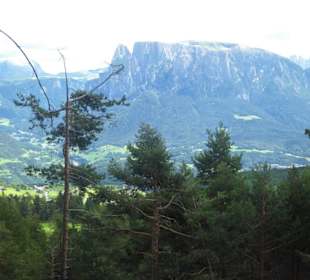 Wandern Oberbozen nach Maria Saal