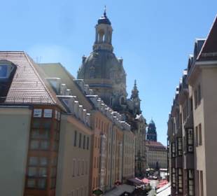 Blick von der Terrasse zur Münzgasse und Altstadt