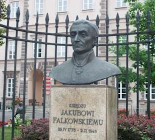 Popiersie ks. Jakuba Falkowskiego