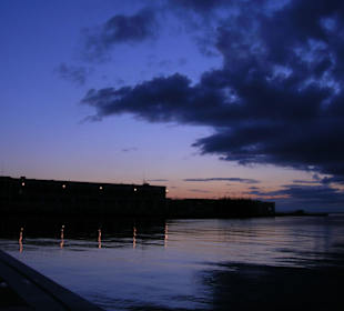 Ex pescheria al tramonto