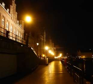 Rechtstadt: an der Langen Brücke (ehem. Hafenkai)