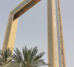 The Dubai Frame