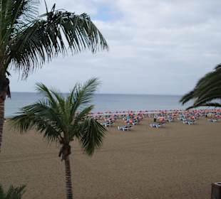 Strand von Puerto del Carmen (Playa Grande)