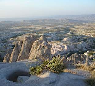 Blick von der Felsfestung in Ursa