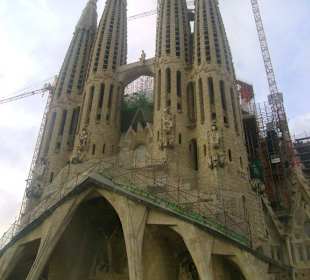 Саграда Фамлия