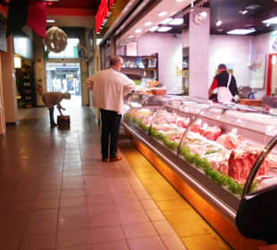 Markthalle Les Halles Centrales