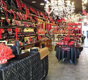 Korallengeschäfte in der Altstadt von Alghero