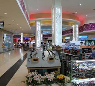 Eingang zum Kino im 2. OG