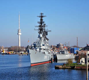 Der Lenkwaffenzerstörer Mölders im Marinemuseum