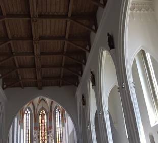 Katholische Pfarrkirche St. Salvator