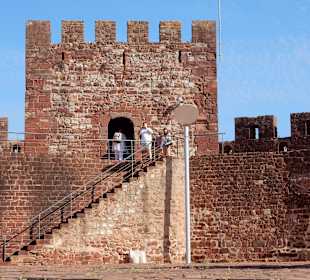 Viele Treppen nach oben