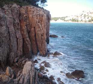 Cala Montgo
