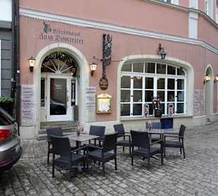 Außenansicht des Wirtshauses Zum Domreiter