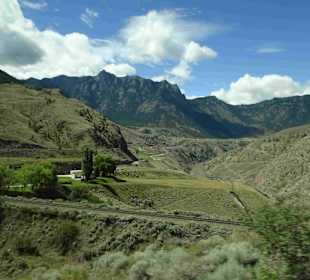 Shannon Falls Provincial Park