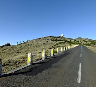 Straße kurz vor dem Gipfel