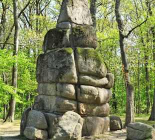 Das Denkmal für Prinz Albrecht im Park