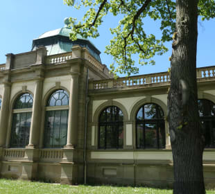 Luitpoldbad: heute Behördenzentrum