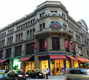Calle La Florida Eingang Shopping Mall Pacifico