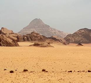 Wüstenlandschaft Wadi Rum