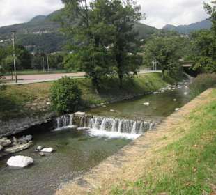 Uferpromenade in Richtung Dongog