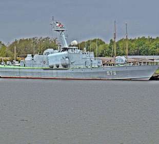 Raketenschnellboot der NVA