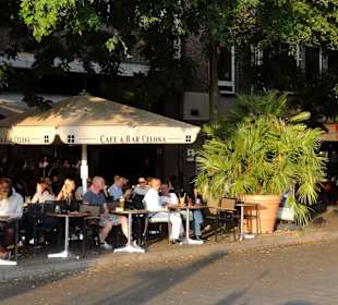 Abendstimmung in der Bar Celona