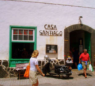 Zum Kaffee nach Teguise!