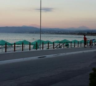 Summertime Beach Bar