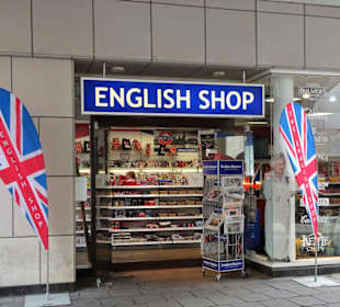 Eingang zum English Shop
