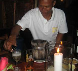 Sing immer aktiv für seine Gäste