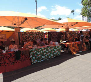 Einmal die Woche ist Markt auf dem Platz