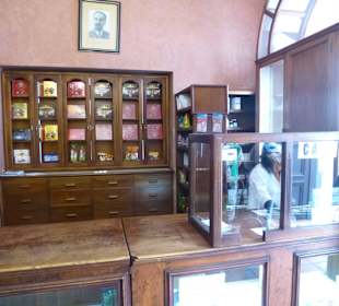 In der Apotheke, Nähe neue Kathetrale