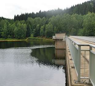 An der Vorsperre Schönheiderhammer