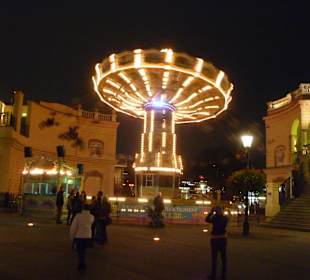 Der Wiener Prater bei Nacht