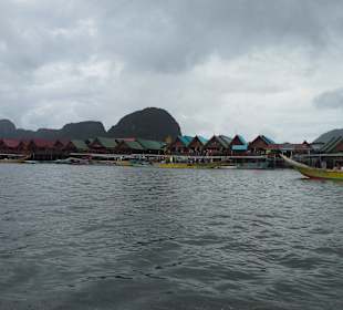 Wioska na palach w drodze do James Bond Island