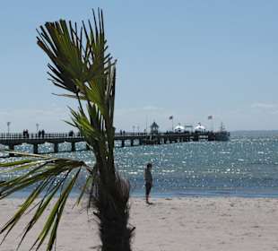 Steg an der Strandpromenade