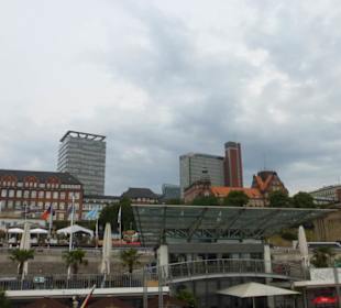 Blick zum Atlantic Haus / Penthouse Elb-Panorama