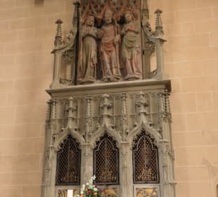 Severusaltar mit Original-Reliquienschreindeckel