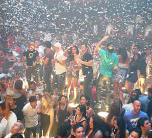 Coco Bongo Show