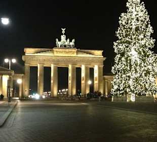 Weihnachten am Brandenburger Tor. 