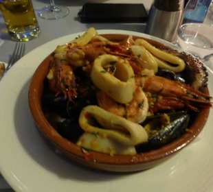 Leckeres Essen im Restaurant L'Arc Varsovie