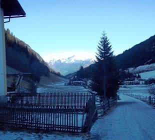 Wanderweg zum Skigebiet