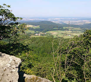 Blick von der Milseburg auf die Landschaft